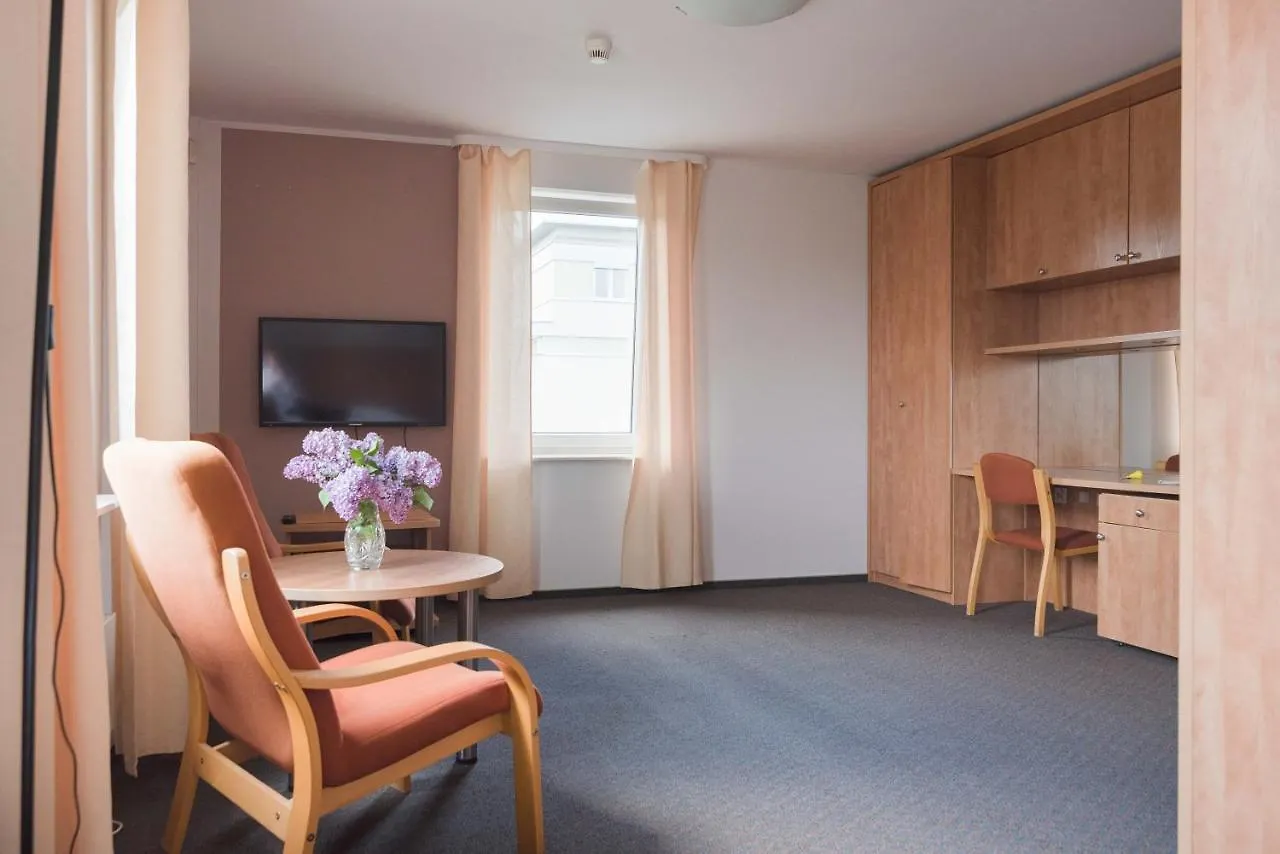 Warsaw Apartments Magnolie 3*,